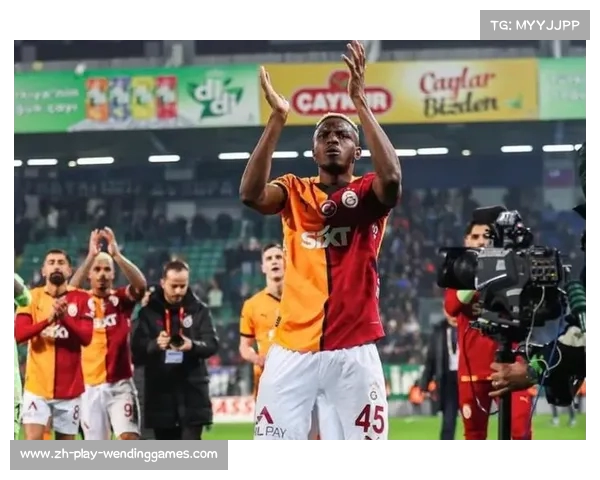 曼联欲用齐尔克泽与3000万欧元交换奥斯梅恩那不勒斯面临重大决策