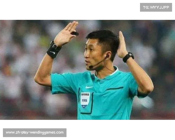 裁判携执法记录仪亮相世俱杯 马宁傅明入选提升比赛公正性